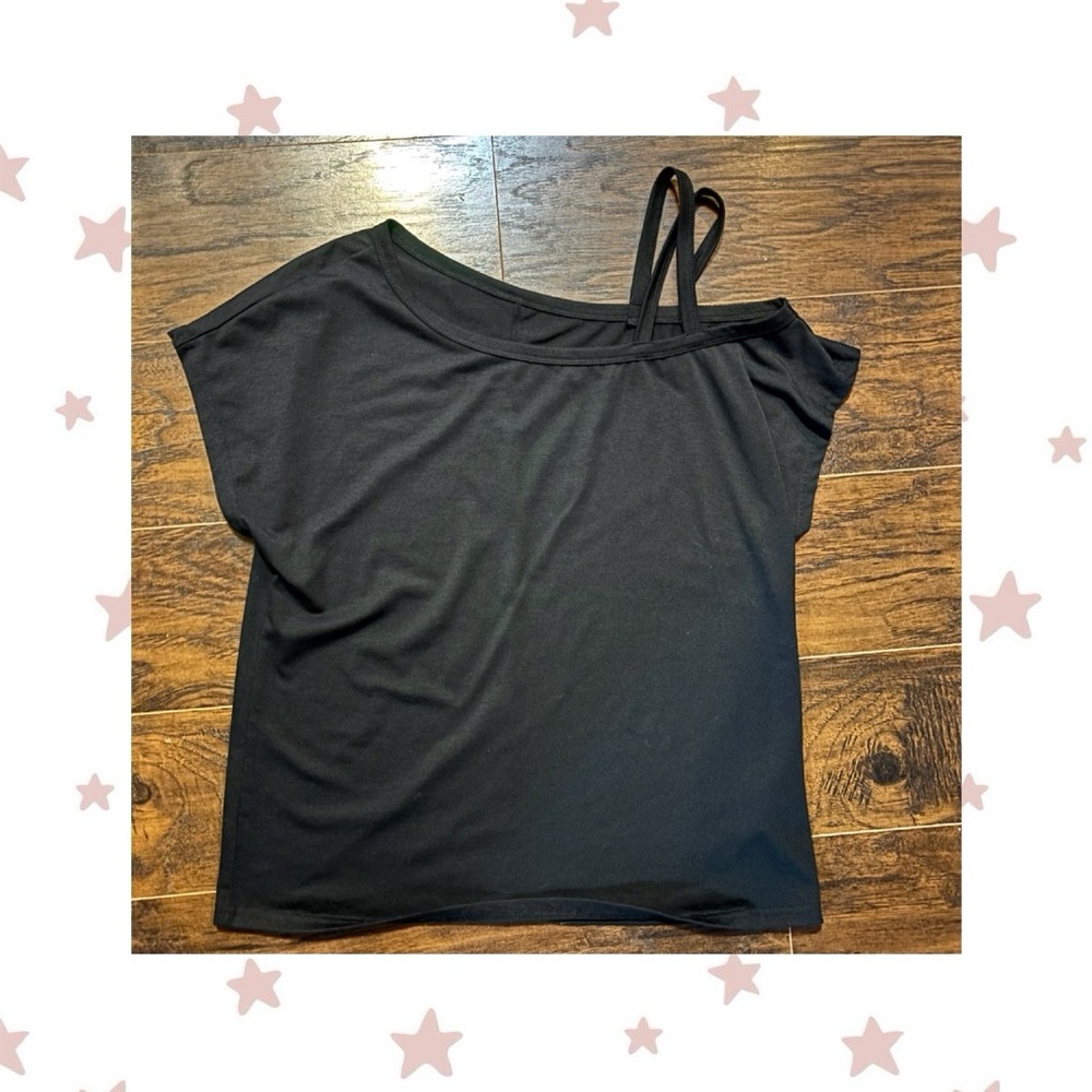 🖤Black Women's Off-Shoulder Top SHEIN criss crossed adult small tshirt